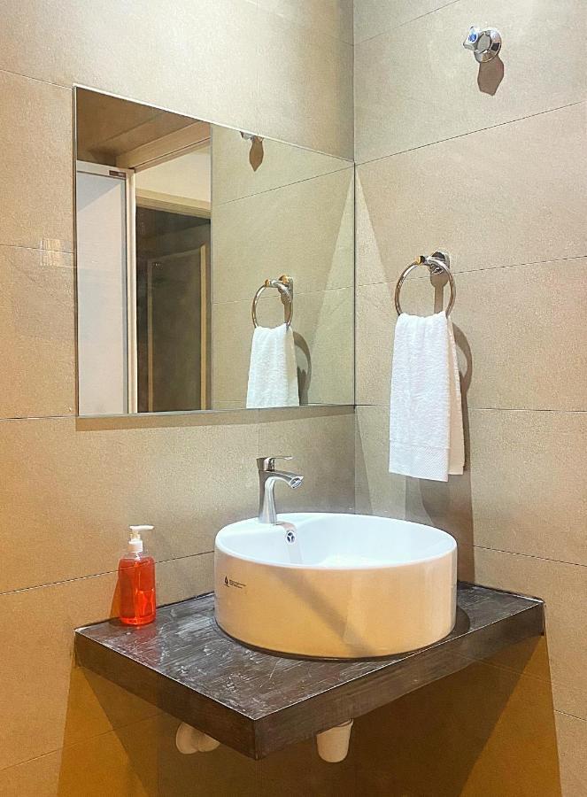 Amadel Residence 爱媄德民宿 16 Malacca エクステリア 写真