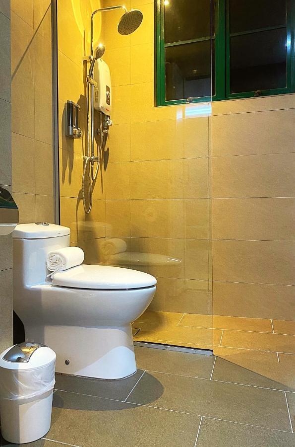 Amadel Residence 爱媄德民宿 16 Malacca エクステリア 写真