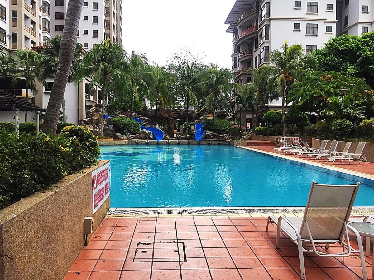 Amadel Residence 爱媄德民宿 16 Malacca エクステリア 写真